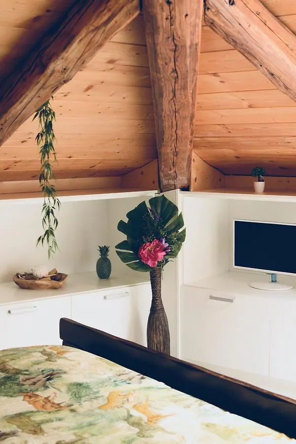 ***** Nocleg ze śniadaniem B&B La Mansarda Neapol Włochy