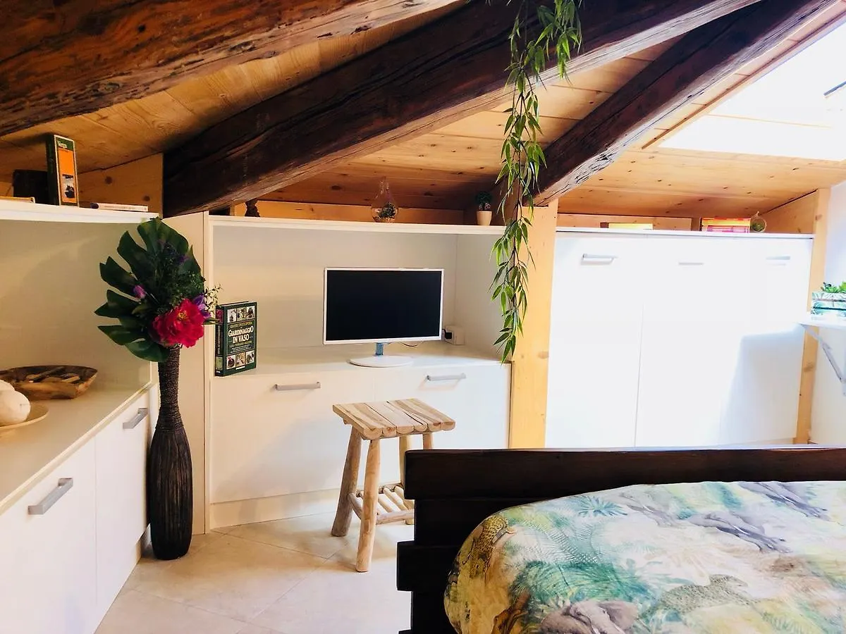 B&B La Mansarda Neapol 5*,  Włochy